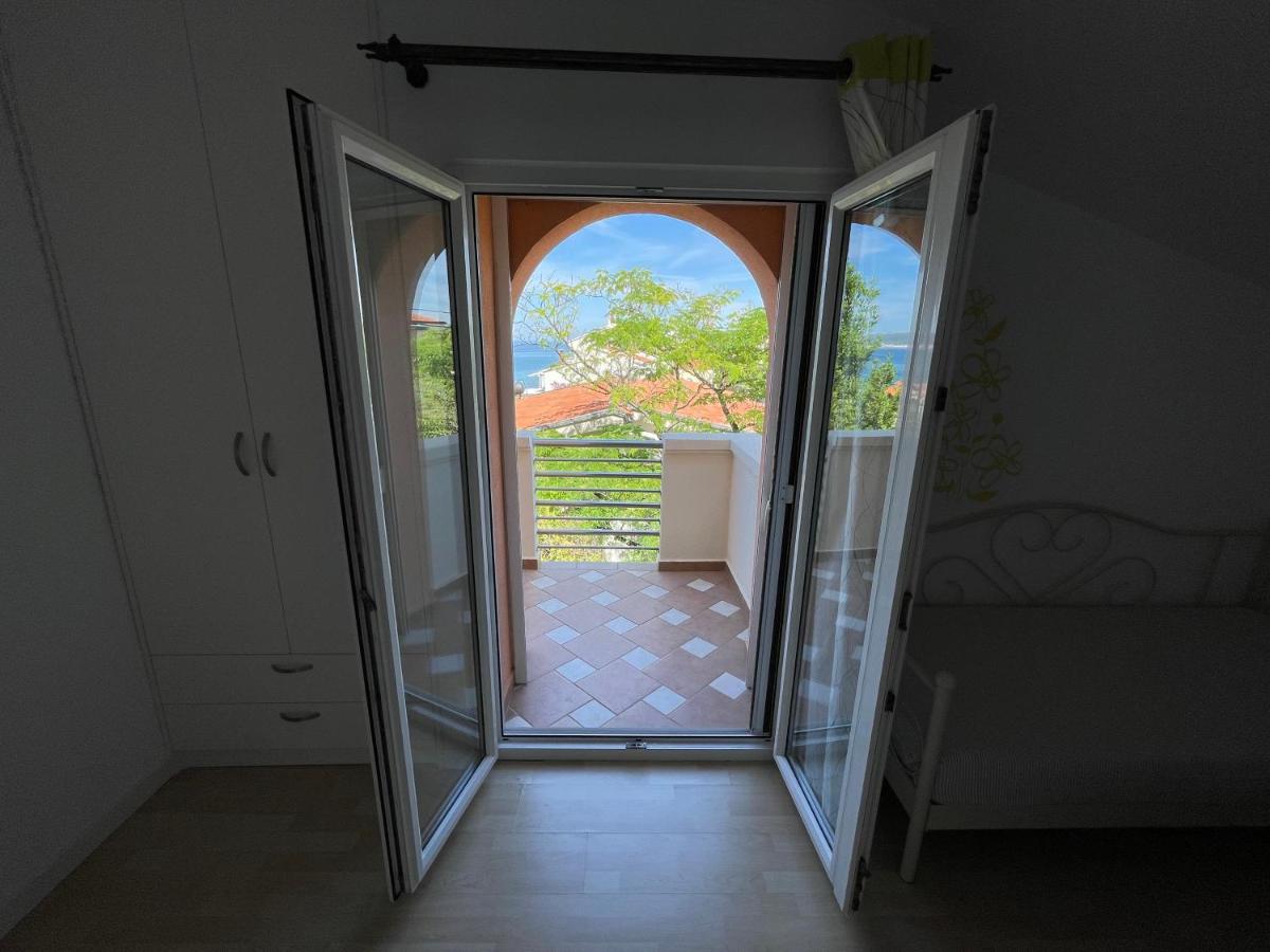 Apartments Sime Бибине Екстериор снимка