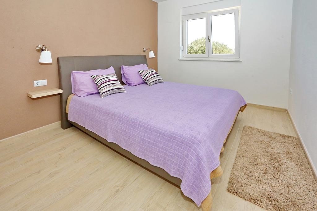Apartments Sime Бибине Екстериор снимка